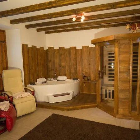 La Vieille Cloche 3*