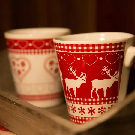 La Vieille Cloche 招待所 3*